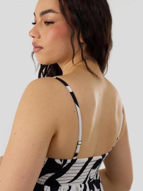 Fundango Victoria Top for women in black 6