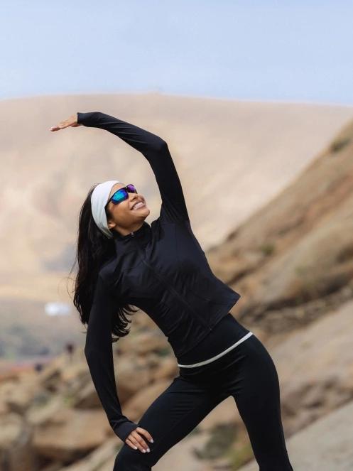 Fundango Flop Zip Up Top for women in black 10