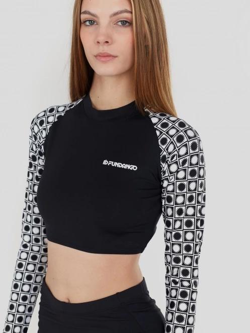 Fundango Amelia Surf Top for women in black 6
