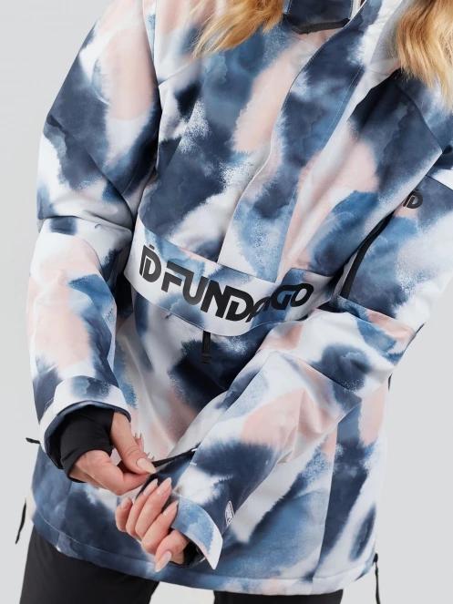 Fundango Birch ECO Logo Anorak for women in blue 7