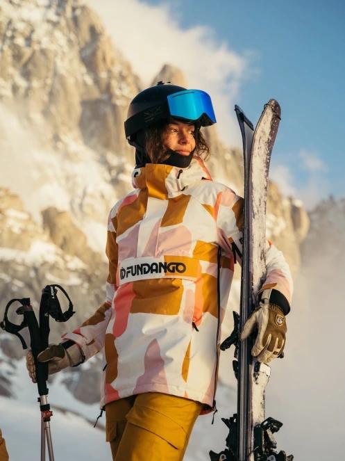 Fundango Birch ECO Logo Anorak for women in yellow 11