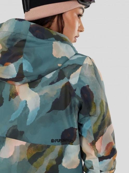 Fundango Birch ECO Logo Anorak for women in green 6