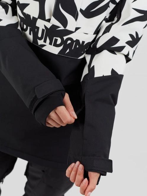 Fundango Birch ECO Logo Anorak for women in black 8