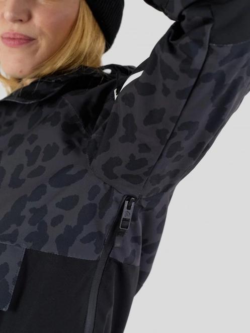 Fundango Birch ECO Logo Anorak for women in grey 6