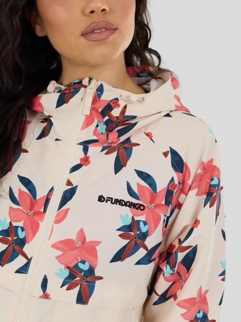 Fundango Cecil Windbreaker Jacket for women in sand 7
