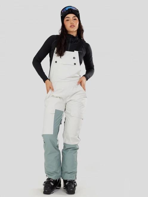 Fundango Sakura ECO Bib Pants for women in green 2
