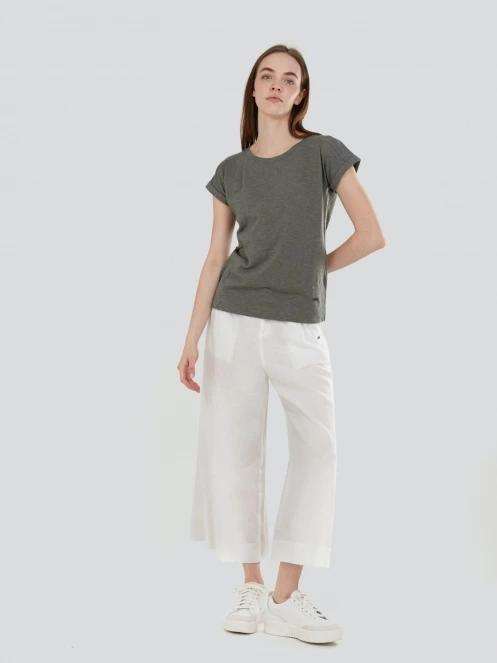 Fundango Amira T-shirt for women in oliv 4