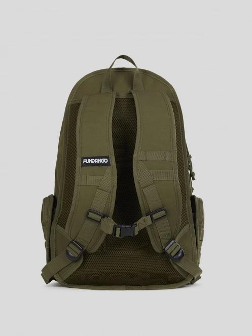 Fundango Desert Backpack in green 4