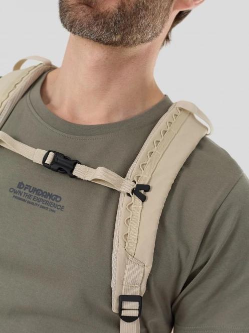 Fundango Lynx Outdoor Backpack for men in sand 6