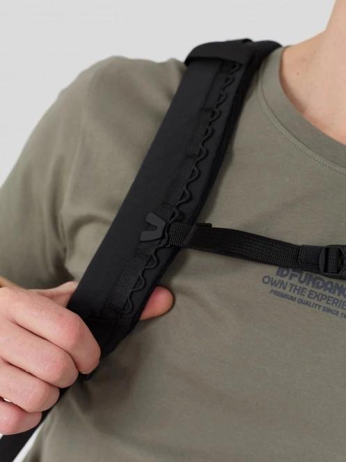 Fundango Lynx Outdoor Backpack for men in black 7