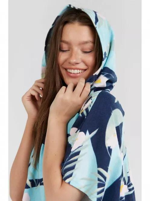 Fundango Amarante Surf Poncho for women in blue 5
