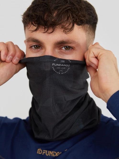 Fundango Bandana in black 4