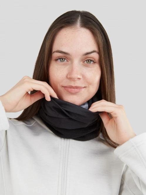 Fundango Bandana in black 5