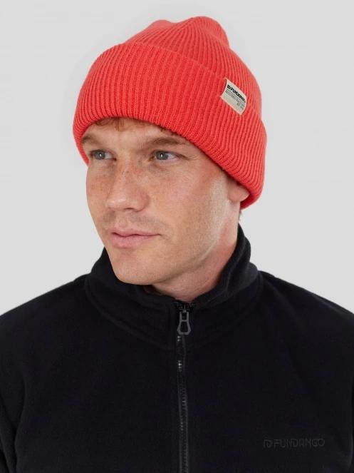 Fundango Tara Beanie in red 4