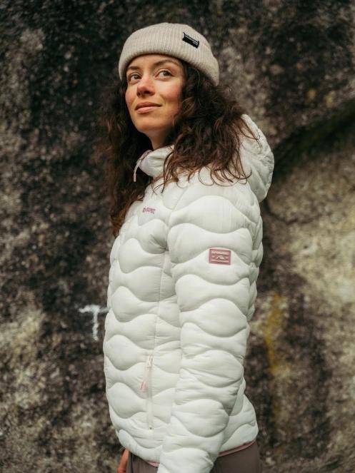 Fundango Blitz Beanie in white 3