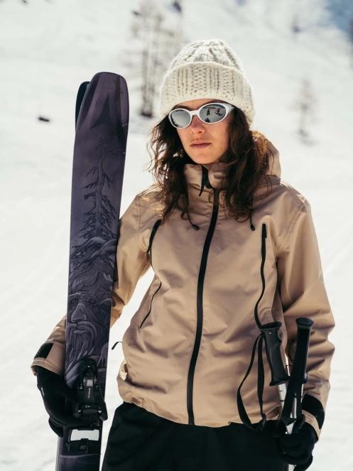 Fundango Astrid Beanie in white 6
