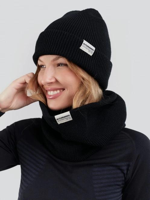 Fundango Tara Neckwarmer in black 3